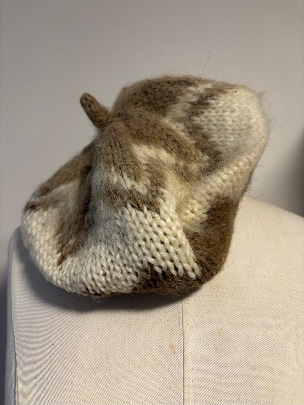 Hand knit beret brown and cream